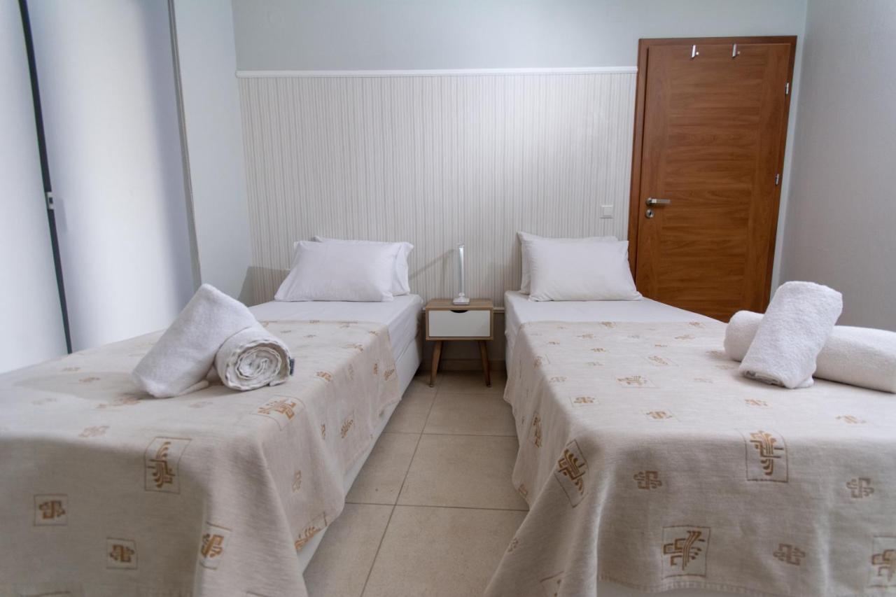 Spacious Fully Equipped 3bd 2bath In The Heart Of With Balconies Ac And Fast Wifi #2 Διαμέρισμα *